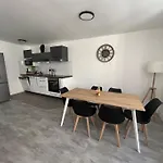 Hyper Centre Parking + Calme + 50m Du Blvrd * Cahors