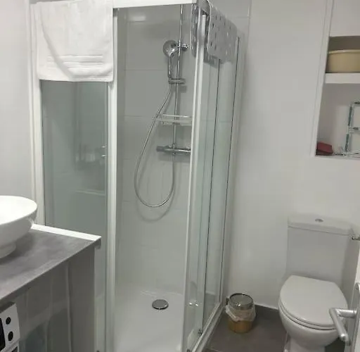 Lejlighed Hyper Centre Parking + Calme + 50m Du Blvrd *