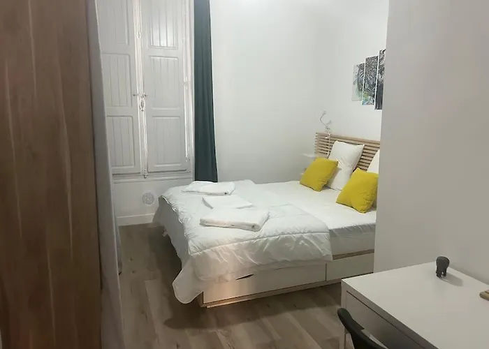 Lejlighed Hyper Centre Parking + Calme + 50m Du Blvrd *